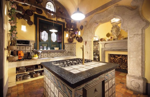 Montepertuso House | Palazzo Santa Croce