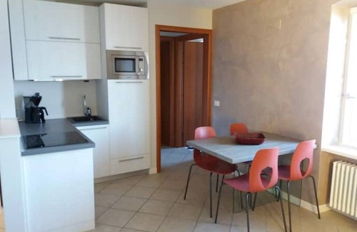 Cassone House | 🏡 Panoramic House in Cassone - Renovated Apartment with Lake View