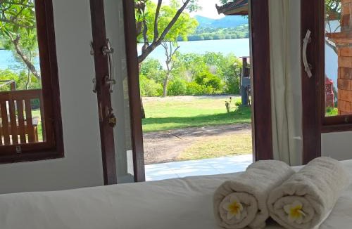Pejarakan Cabin | Pasir Putih Cottage - Menjangan