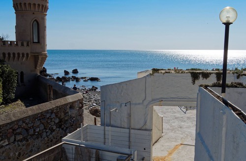 Quercianella Villa | Peaceful 3BDR in the woods - 15-20min walk to the beach