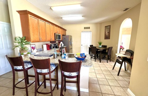 Crescent Lakes House | Peaceful 4BA/2BA home located in Central Florida!