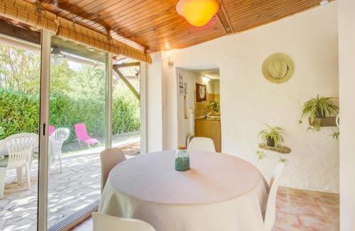 Berre-des-Alpes House | Peaceful Garden Retreat, Berre
