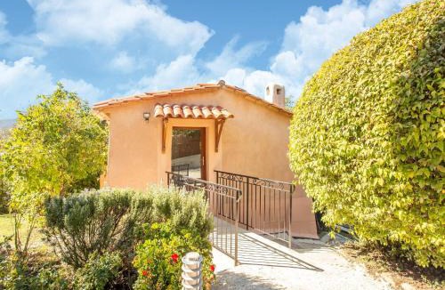 Berre-des-Alpes House | Peaceful Garden Retreat, Berre