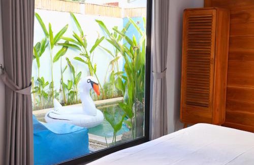 Buduk Villa | Peacock Private Pool Villa, self check-in, Workspace, Kitchen