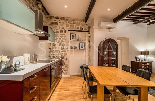 Old Town Apartment | Pebble Loft 1 bedroom apartment VRBO
