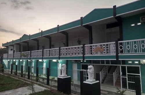 Kalianda Hotel | Penginapan Lamban Queens Kamar Double Bed Standar Room