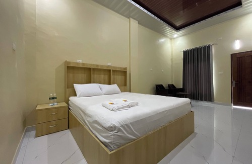 Ambarita House | Penginapan Mafir