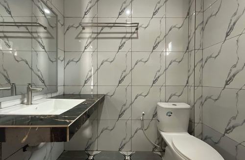 Ambarita House | Penginapan Mafir