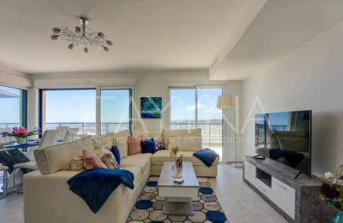 Saint Antoine Apartment | Penthouse Eleganza - 3 bedroom apartment VRBO
