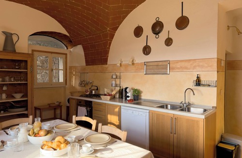 Lucignano House | Pergola House