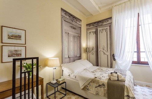 Lucca Historical Center House | Perle d'Ambra