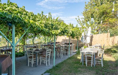 Montecastelli Apartment | Pet Friendly Apartment In Montecastelli Pisano