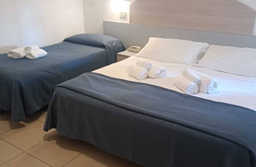 Alba Adriatica Hotel | Petite Fleur