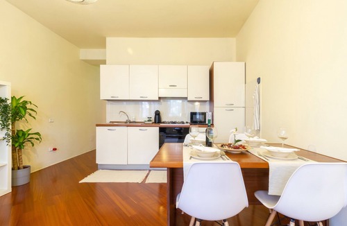 Pisa City Centre Apartment | [PISA STATION - CENTER] Elegant apartment with Netflix