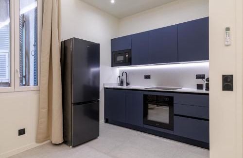 Old Town Apartment | PLACE MASSENA Coulée Verte