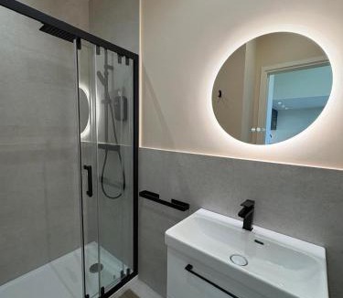 Old Town Apartment | PLACE MASSENA Coulée Verte