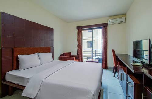 Kuningan Hotel | Plaza 68 Residence