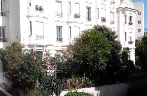 Mantega Apartment | Pleasant 2 Rooms with Terrace and Garage, in peace