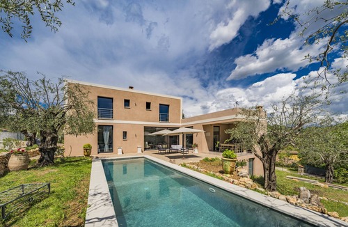 Saint-Jacques Villa | Pleasant villa with swimming pool ideally located in Grasse