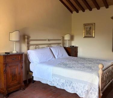 Montescudaio House | Podere i Melograni