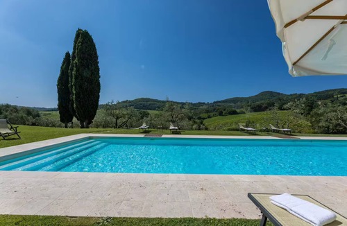 Montepulciano Villa | Podere Pisinano- Tuscan villa with swimming pool