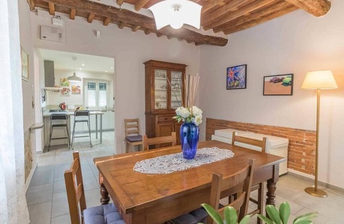 Lucca House | Podere Santa private pool villa. WiFi. Lucca area