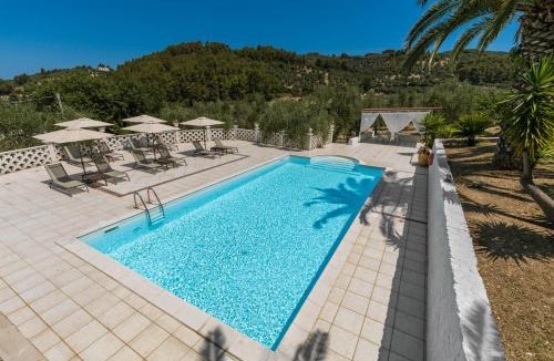 Mandrione Villa | Poggio di Peschici by Perle di Puglia