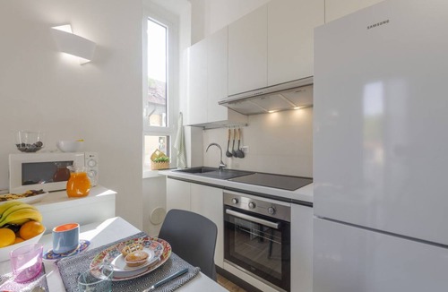 Ripamonti Corvetto Apartment | Pomponazzi, 19 - Two-room apartment in the Bocconi area
