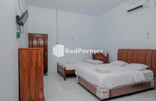 West Cirebon Hotel | Pondok Damai Guest House Syariah Mitra RedDoorz