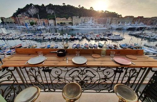 Quartier du Port Apartment | Port view & Old City