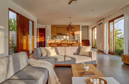 Cemagi Villa | Pratu Villa - Three Bedroom Villa, Sleeps 6