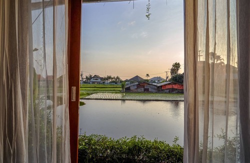 Cemagi Villa | Pratu Villa - Three Bedroom Villa, Sleeps 6
