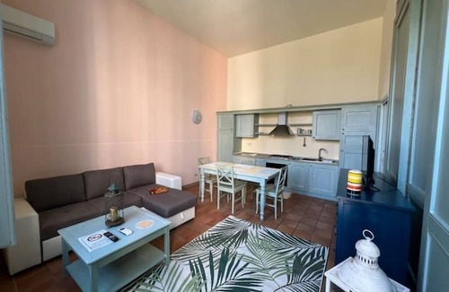 Calambrone Apartment | Principi di Piemonte con Piscina