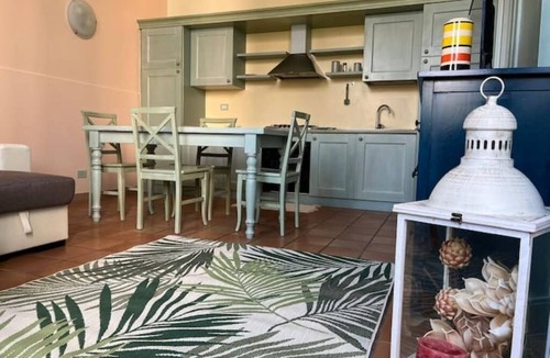 Calambrone Apartment | Principi di Piemonte con Piscina