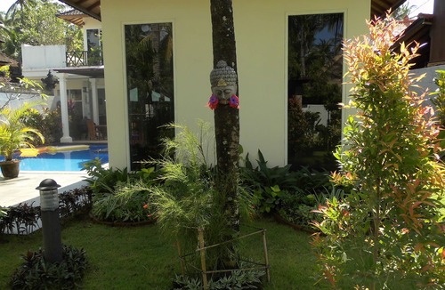 Denpasar Villa | Private 2 bedroom villa Candidasa Bali