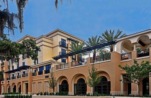 Winter Park Hotel | Private Balcony in Award Winning Hotel, Roof-top Pool, Close to Rollins College
