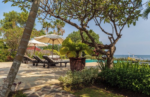 Dencarik Villa | Private Beach front Villa 12p: Accomplish your body and soul!