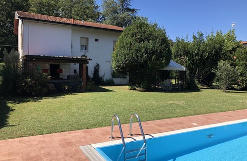 Marina di Pietrasanta Villa | Private Villa with pool and garden/Private Villa with pool and huge garden