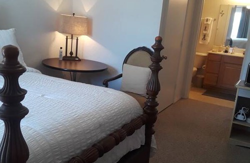Southchase Resort | Private room ∙ 2 guests