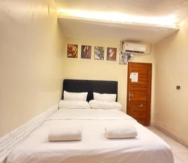 Pemogan House | Private Room in Guest house near Legian Beach Bali