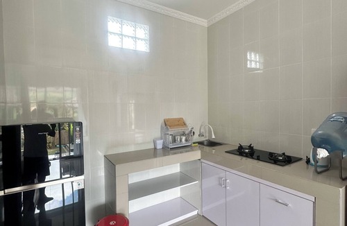 Kutuh Apartment | Private Room With Kitchen