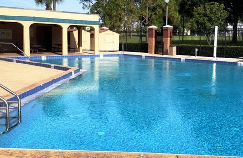 Clermont House | Private Spacious Room in Home, with Pool-The Oasis Room