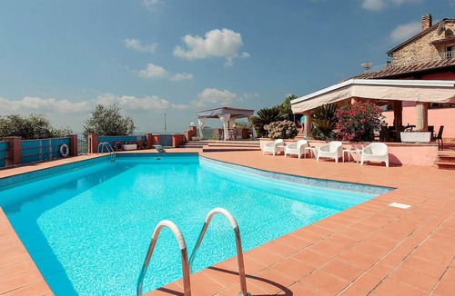 Stiava Villa | Private Villa with WIFI, A/C, private pool, TV, patio, pets allowed, parking, close to Viareggio