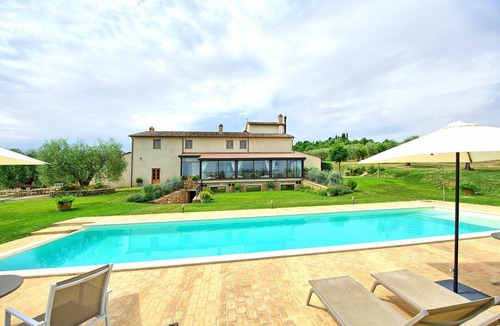 Sarteano Villa | Private Villa with WIFI, sauna, private pool, A/C, TV, panoramic view, close to Montepulciano