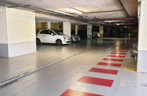 Sainte-Maxime City Centre Apartment | Promo August. quiet hyper center. Beach, port. Parking, housekeeping. Maritime shuttle