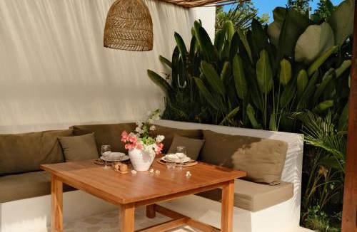 Kuta House | Promo - Private 1BR villa for couples