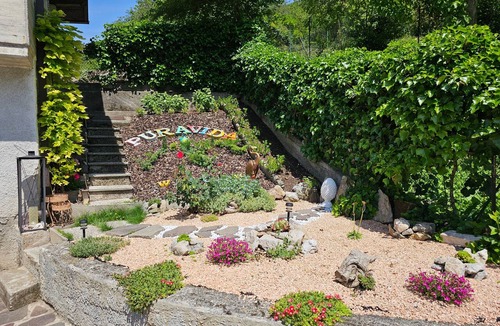 Arveaco Apartment | Puravida 4seasons - Nature Hideaway - Holiday Home & BnB in Greenery near Lake Garda