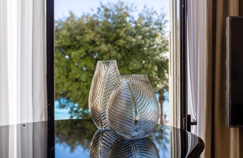 Old Town Apartment | QUAI PROMENADE: Brand-new! In front of the sea, next to the old town