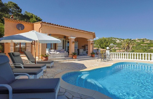 Les Issambres House | Quiet holiday home for 6 persons, private swimming pool, ideal for families