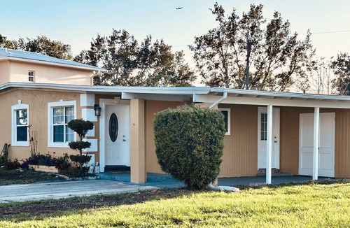 Azalea Park House | Quiet retreat 15 minutes from downtown Orlando, Orlando Airport International!